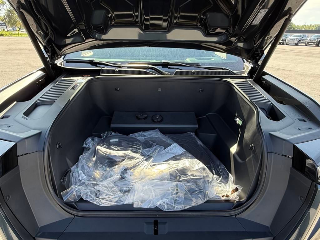 New 2026 GMC Sierra EV Elevation image 27