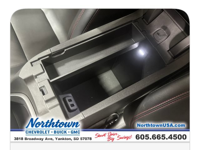 Used 2023 Chevrolet Equinox RS w/ RS Leather Package AWD/4WD image 26