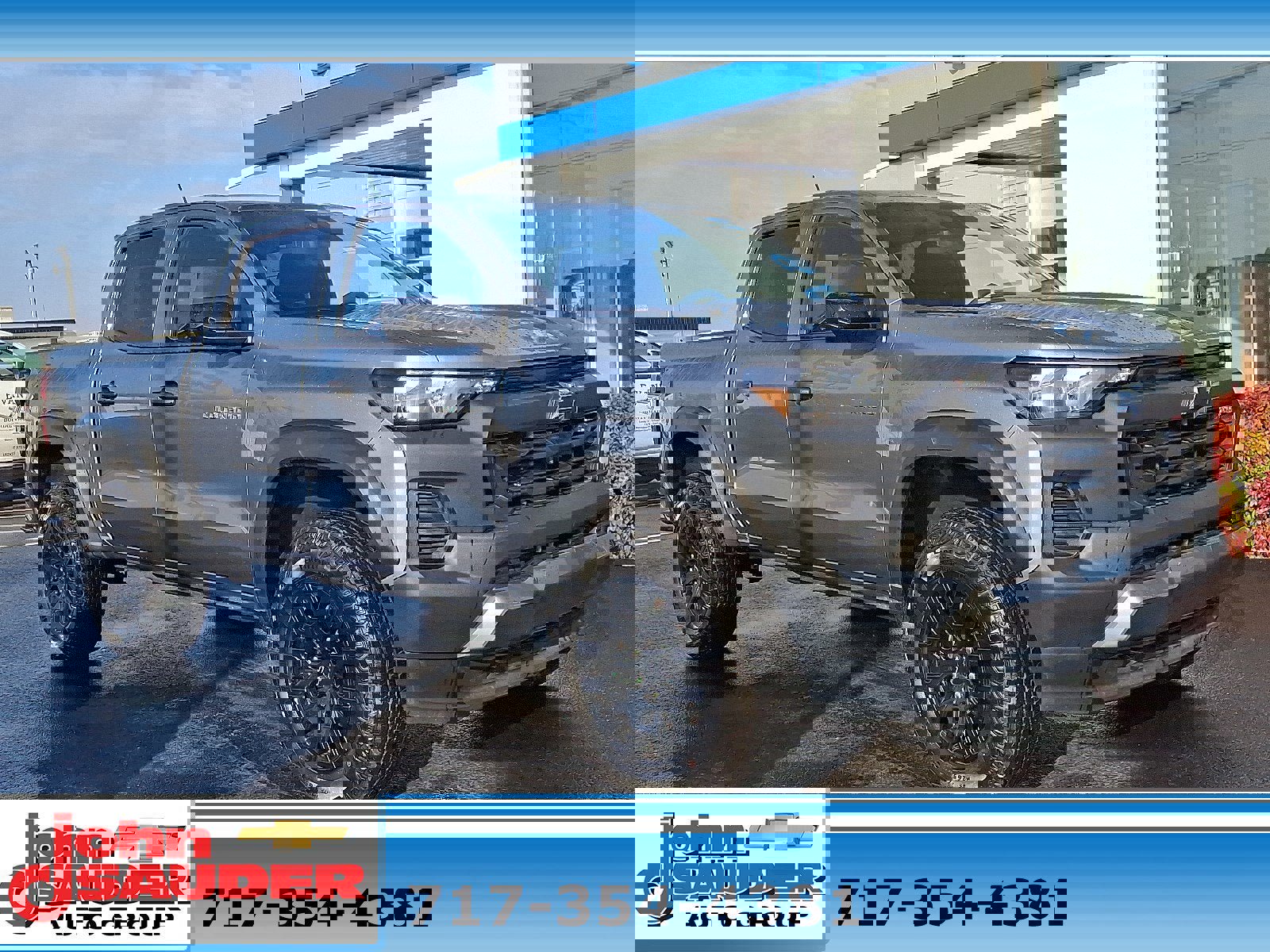 Used 2023 Chevrolet Colorado Trail Boss w/ Safety Package image 1