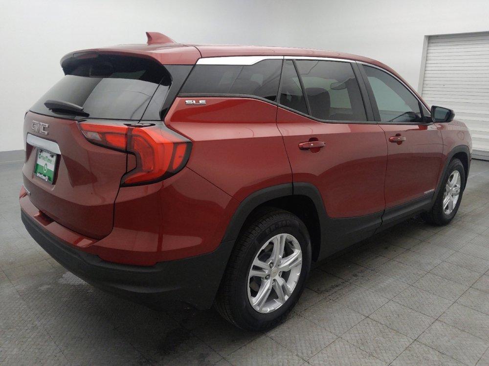 Used 2021 GMC Terrain SLE image 9