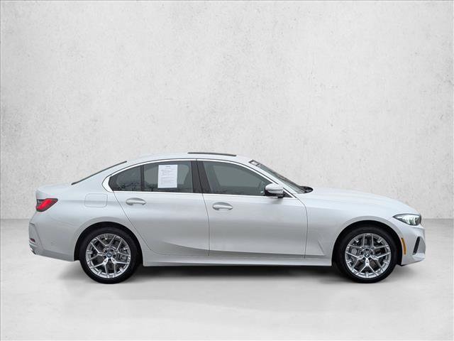 Certified 2025 BMW 330i xDrive Sedan w/ Convenience Package image 4