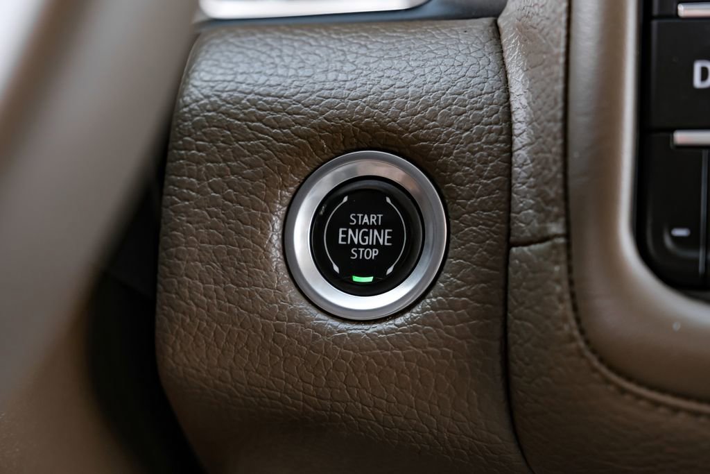 Used 2022 GMC Yukon Denali AWD/4WD image 20
