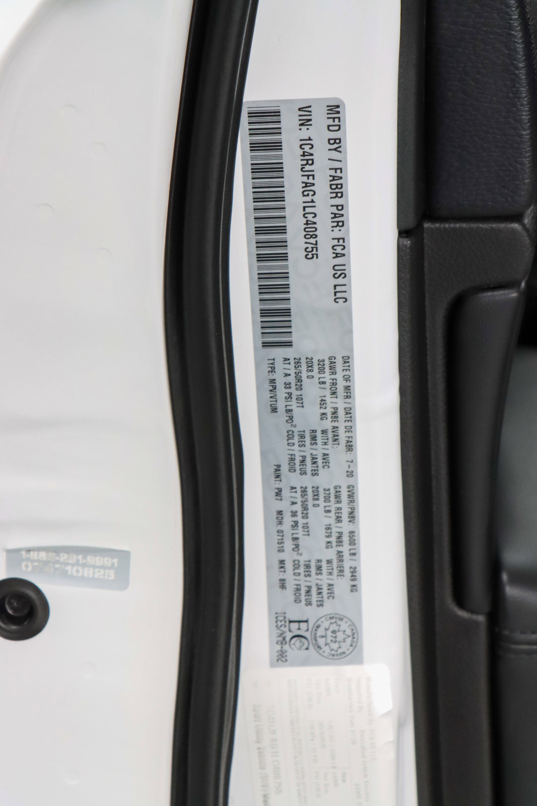 Used 2020 Jeep Grand Cherokee Altitude image 32