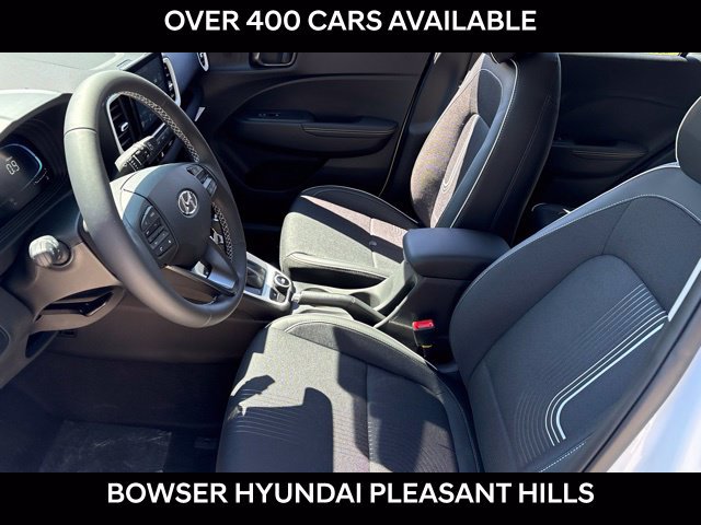 New 2026 Hyundai Venue SEL FWD image 4