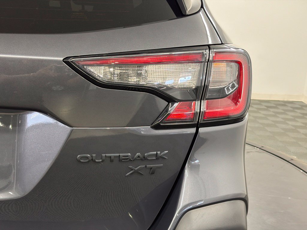 Used 2023 Subaru Outback Onyx Edition XT w/ Tech Package 2 AWD/4WD image 15