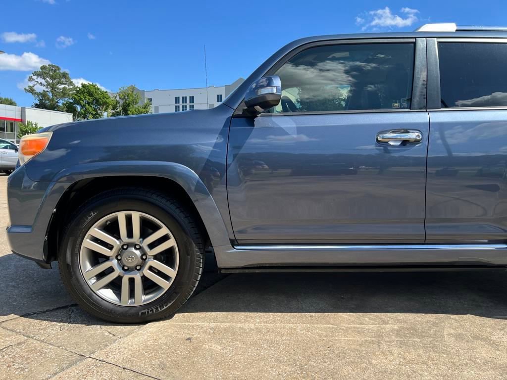 Used 2013 Toyota 4Runner Limited image 30