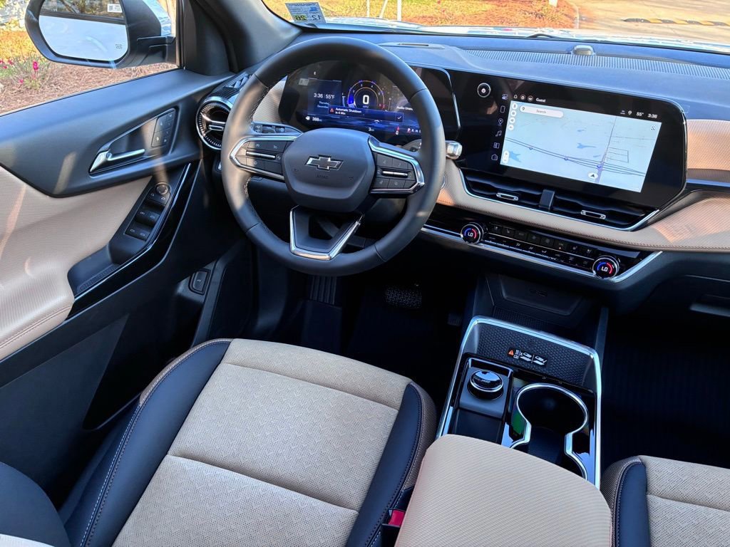 New 2026 Chevrolet Equinox ACTIV w/ Convenience Package III image 19