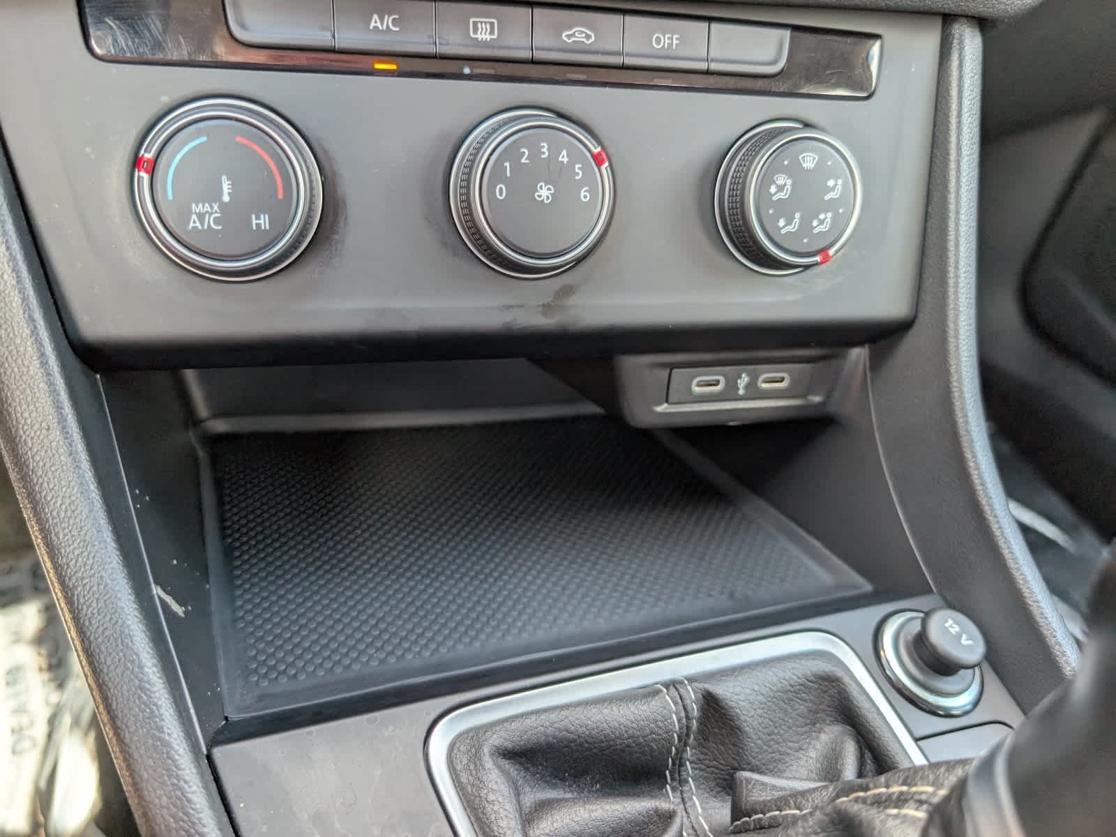 Used 2024 Volkswagen Jetta S FWD image 24