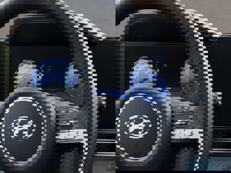 New 2025 Hyundai Elantra Limited image 14