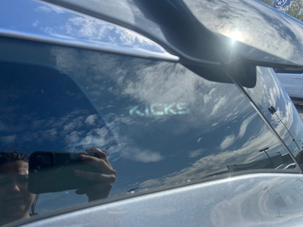 Used 2025 Nissan Kicks S AWD/4WD image 29