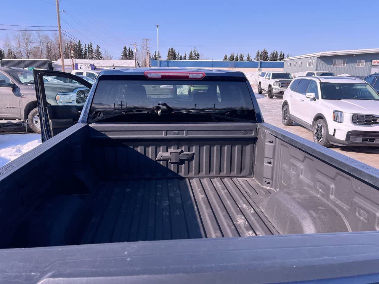 Used 2021 Chevrolet Silverado 1500 LT w/ Bed Protection Package AWD/4WD image 27