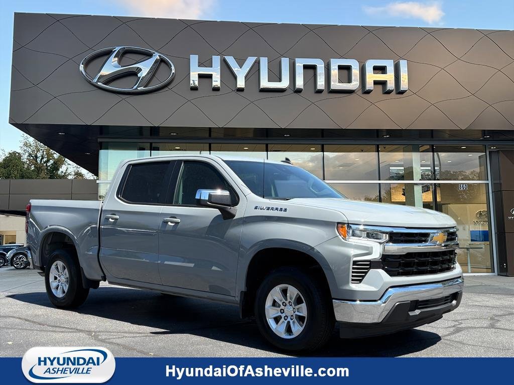 Used 2024 Chevrolet Silverado 1500 LT