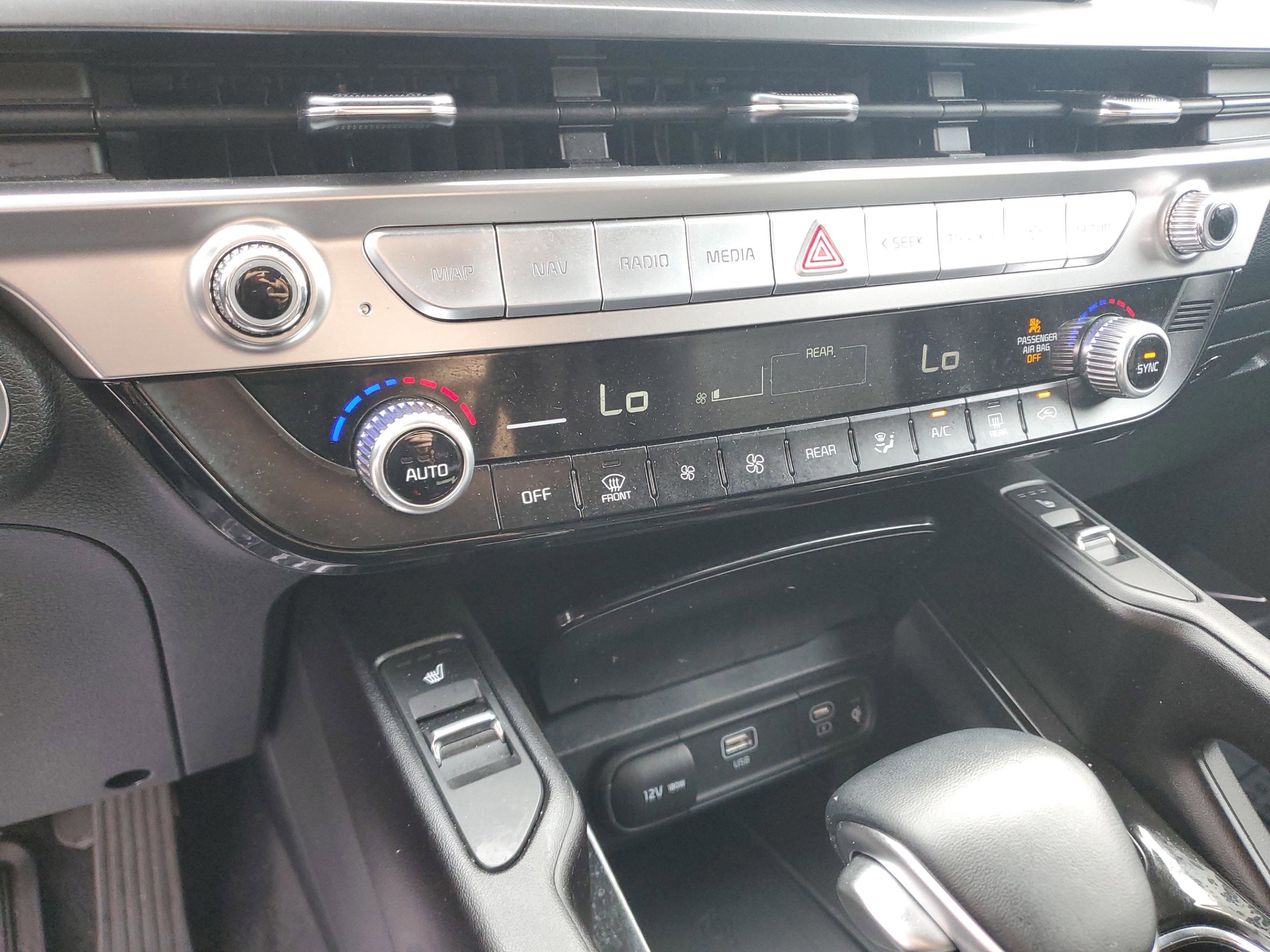 Certified 2025 Kia Telluride S image 20