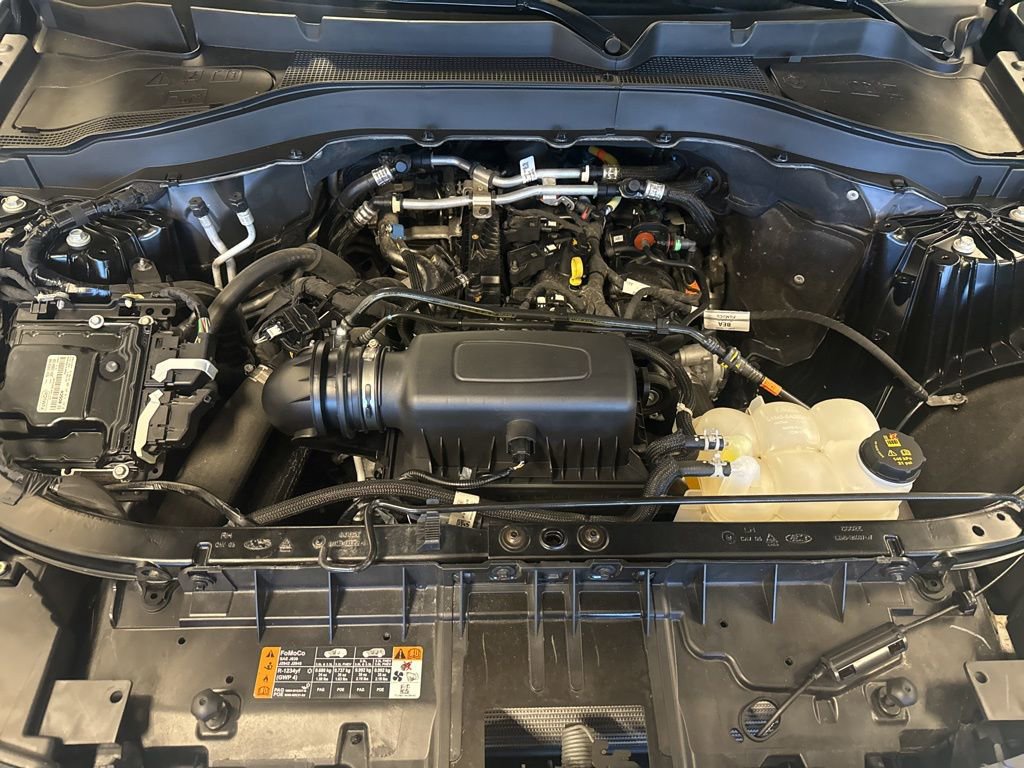 Certified 2023 Ford Explorer XLT w/ Equipment Group 202A image 16