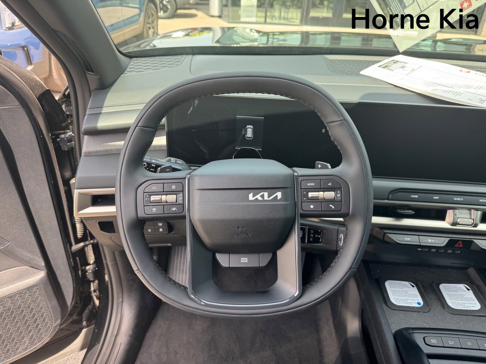 New 2027 Kia Telluride LX FWD image 15