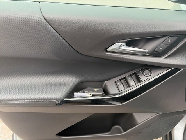 Used 2025 Chevrolet Equinox LT image 17