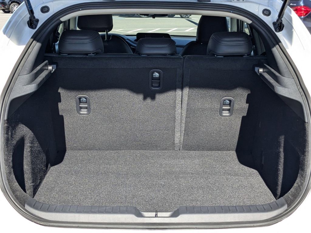 Used 2025 MAZDA CX-30 AWD 2.5 S w/ Preferred Package image 13