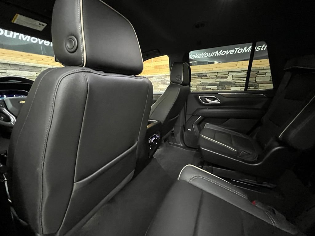 Used 2024 Chevrolet Tahoe Premier AWD/4WD image 45