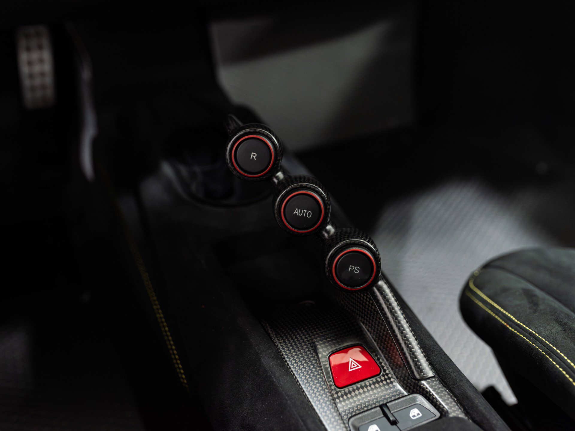 Used 2019 Ferrari 488 Pista Coupe image 35