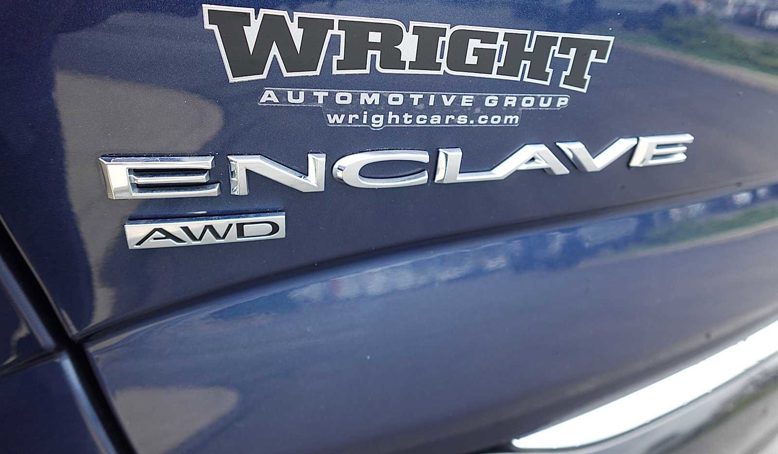 Used 2023 Buick Enclave Essence w/ Experience Buick Package image 10