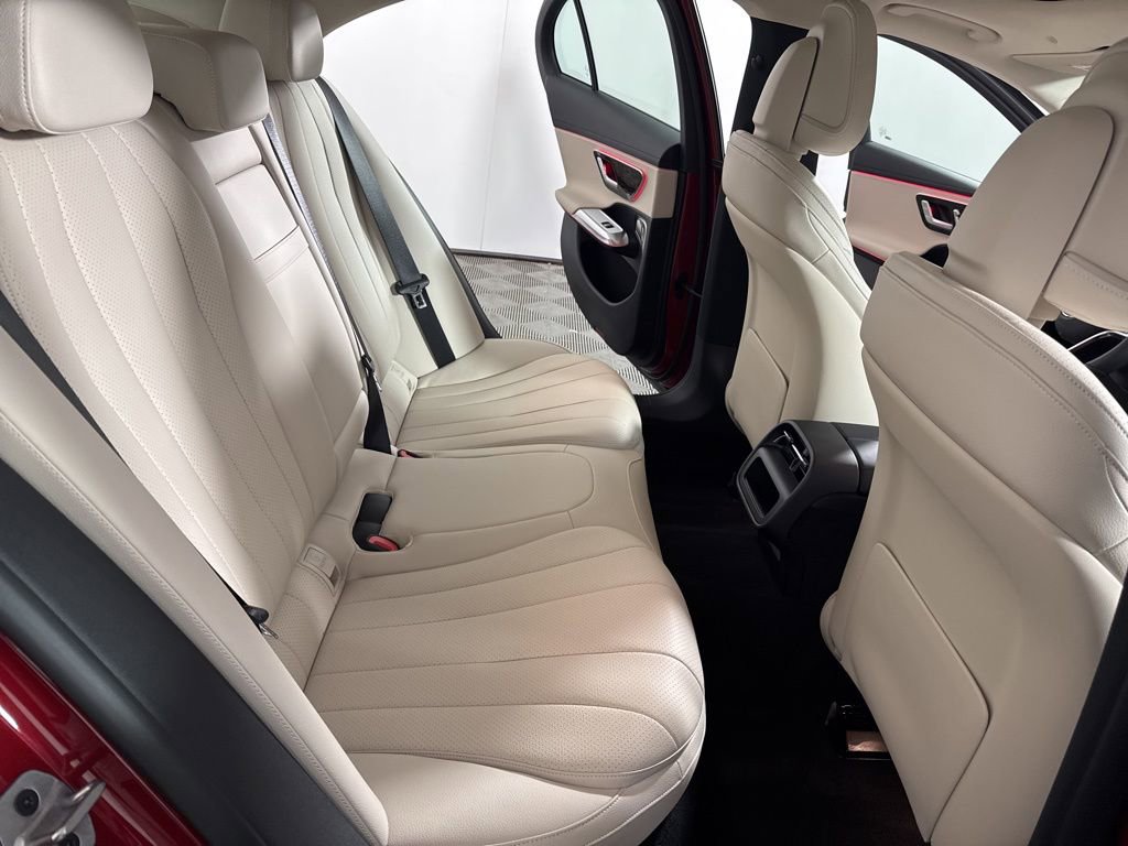 Certified 2025 Mercedes-Benz E 350 4MATIC Sedan image 24