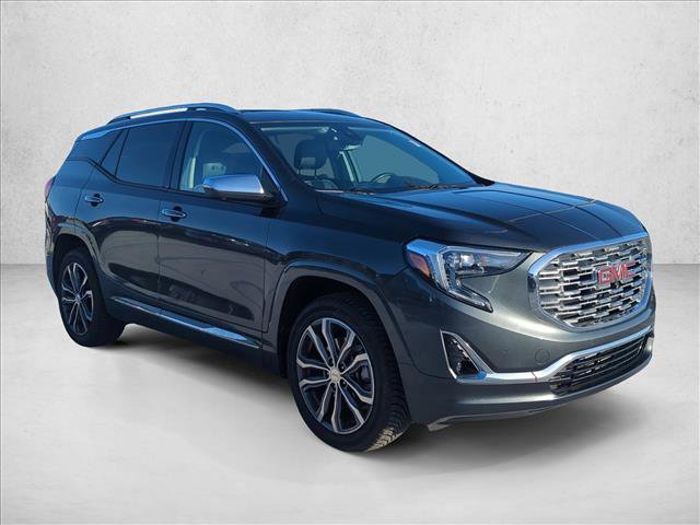 Used 2019 GMC Terrain Denali w/ Advanced Safety Package AWD/4WD image 3