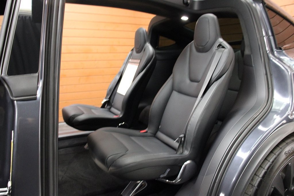 Used 2022 Tesla Model X Plaid AWD/4WD image 21
