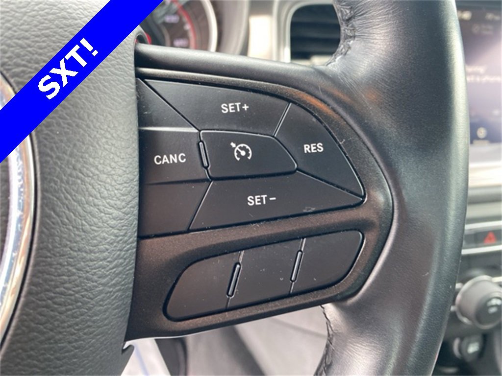 Used 2023 Dodge Charger SXT image 28