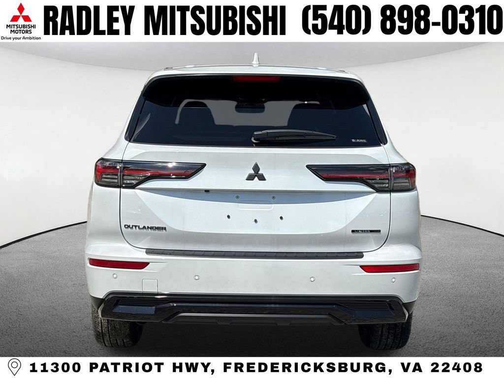 New 2026 Mitsubishi Outlander LE AWD/4WD image 19