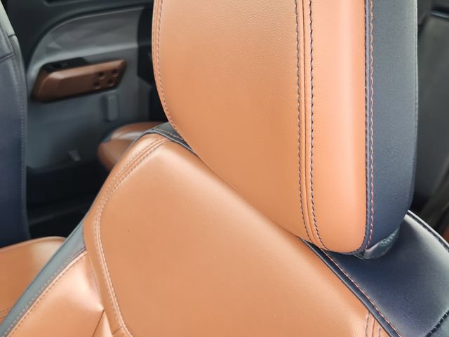 Used 2023 Ford Maverick Lariat w/ Lariat Luxury Package FWD image 16