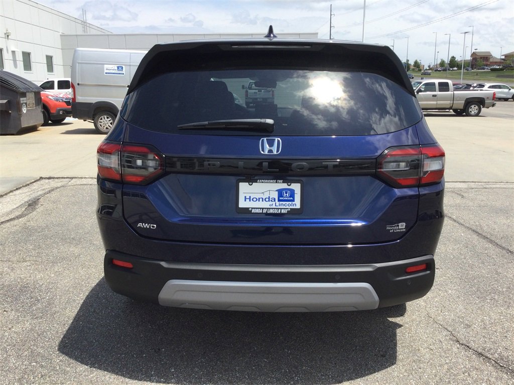 New 2025 Honda Pilot EX-L image 5