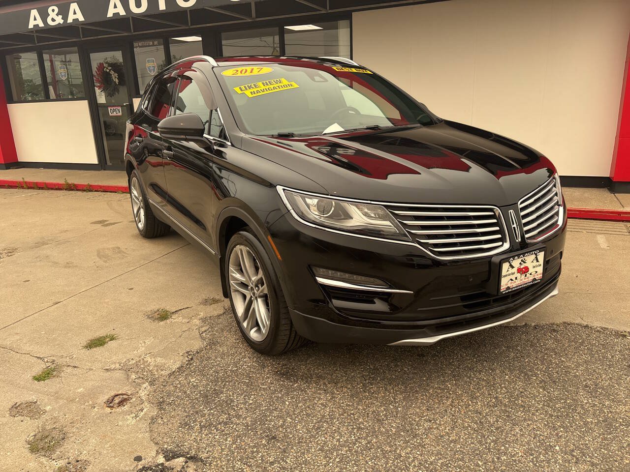 Used 2017 Lincoln MKC Reserve AWD/4WD image 10