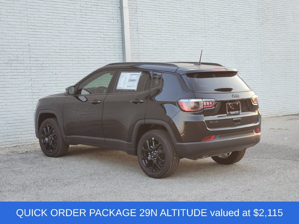 New 2026 Jeep Compass Latitude AWD/4WD image 3