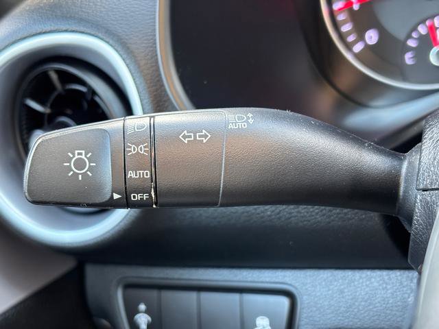 Used 2024 Kia Forte LXS image 28