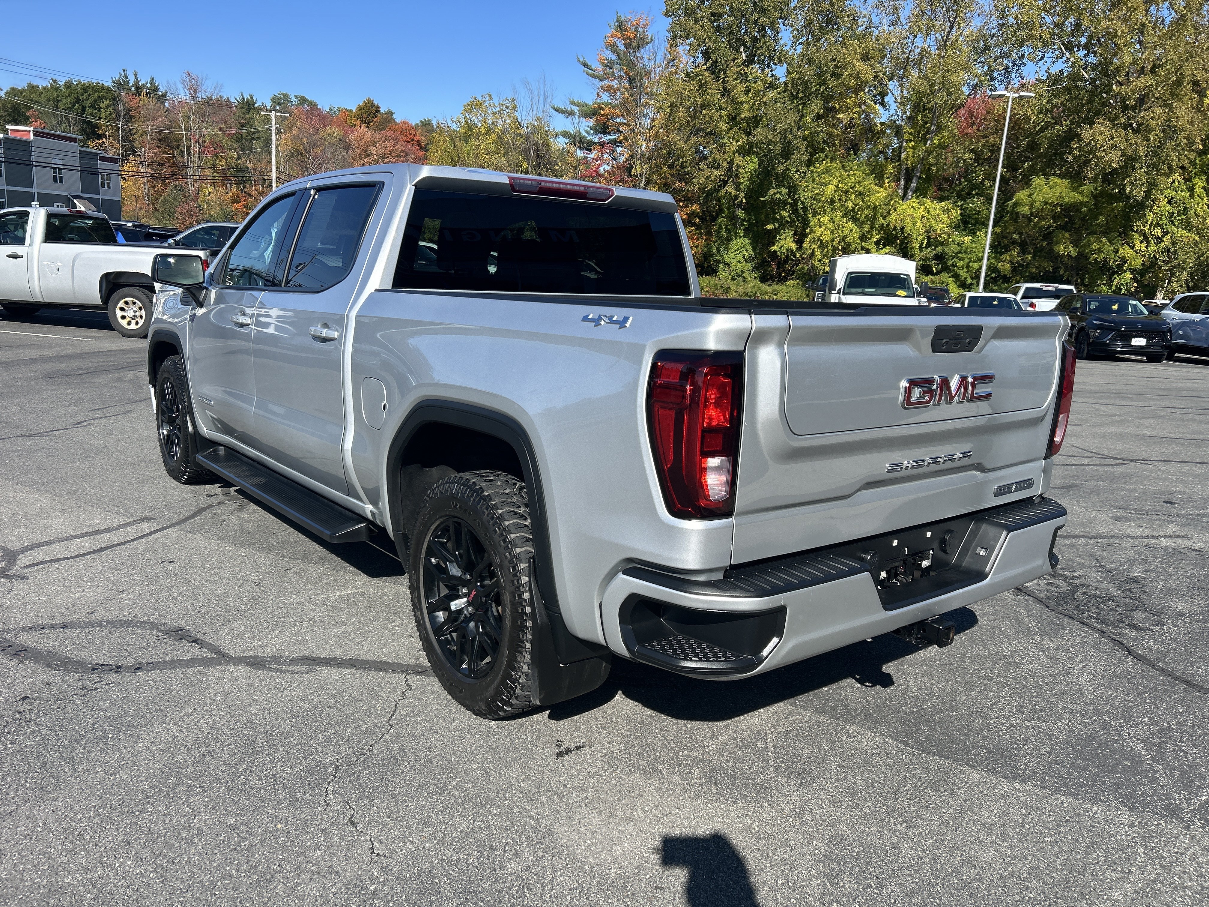 Used 2022 GMC Sierra 1500 Elevation AWD/4WD image 7