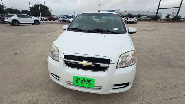 Used 2009 Chevrolet Aveo LT w/ Power and Convenience Package FWD image 3