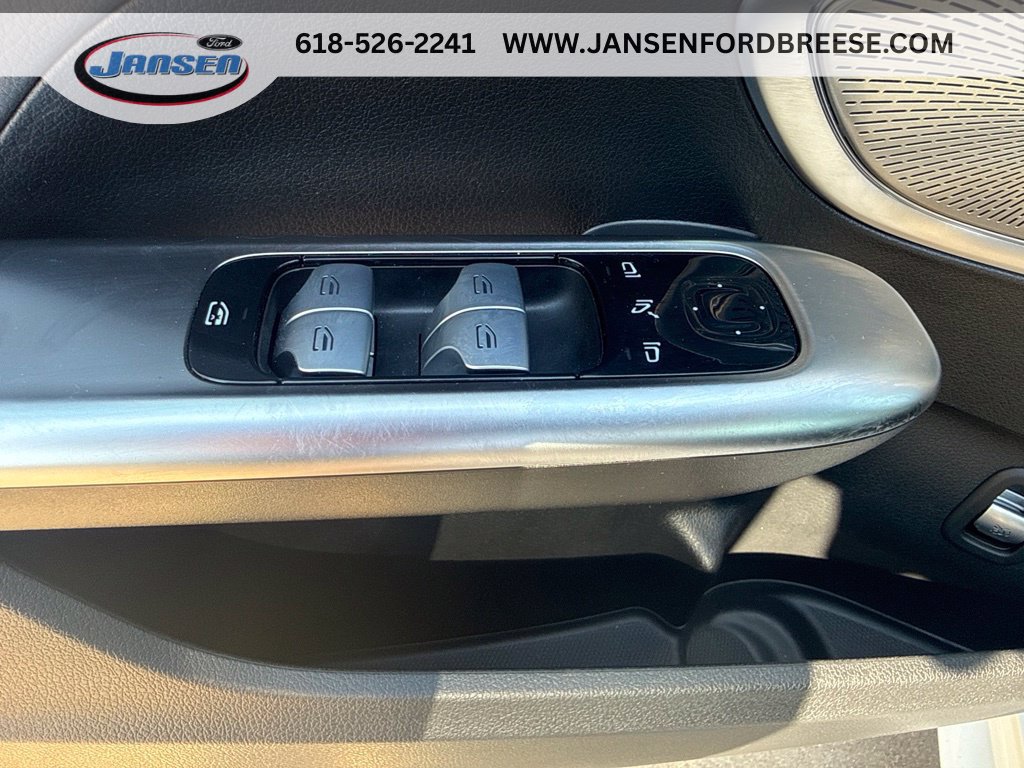 Used 2024 Mercedes-Benz C 300 4MATIC Sedan image 14