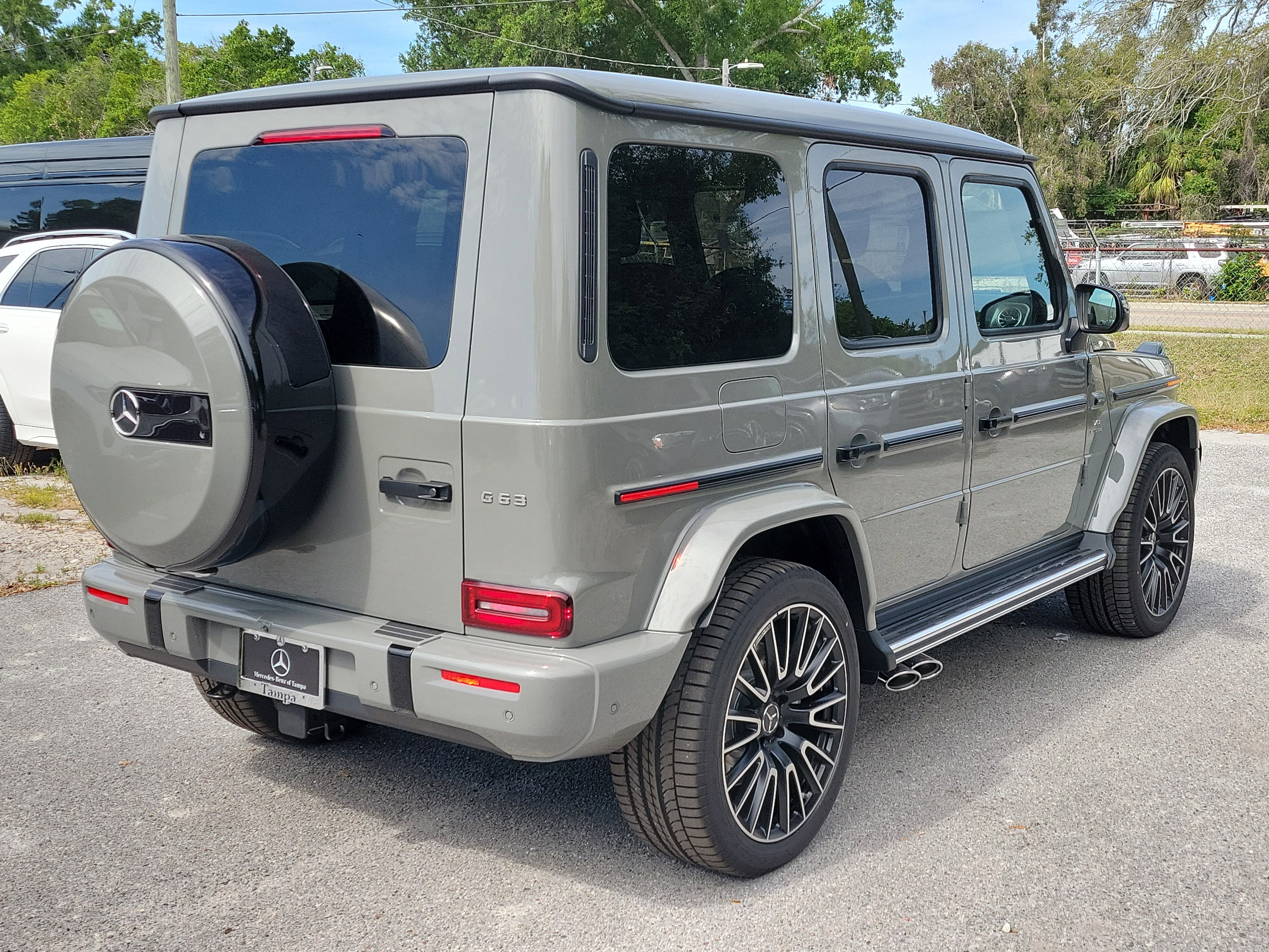 New 2026 Mercedes-Benz G 63 AMG 4MATIC image 1