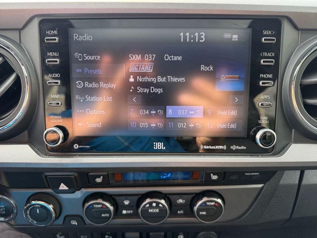 Certified 2022 Toyota Tacoma TRD Pro AWD/4WD image 19