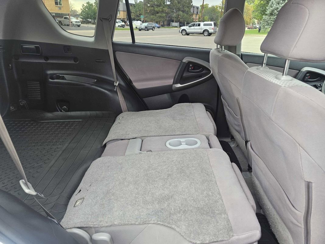 Used 2006 Toyota RAV4 4WD image 32