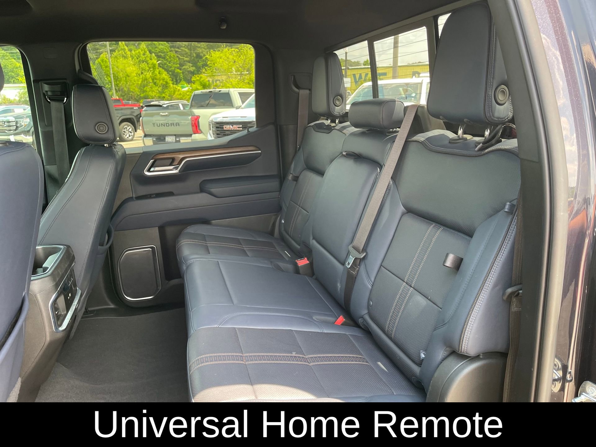 Used 2022 Chevrolet Silverado 1500 High Country w/ Z71 Off-Road Package AWD/4WD image 22