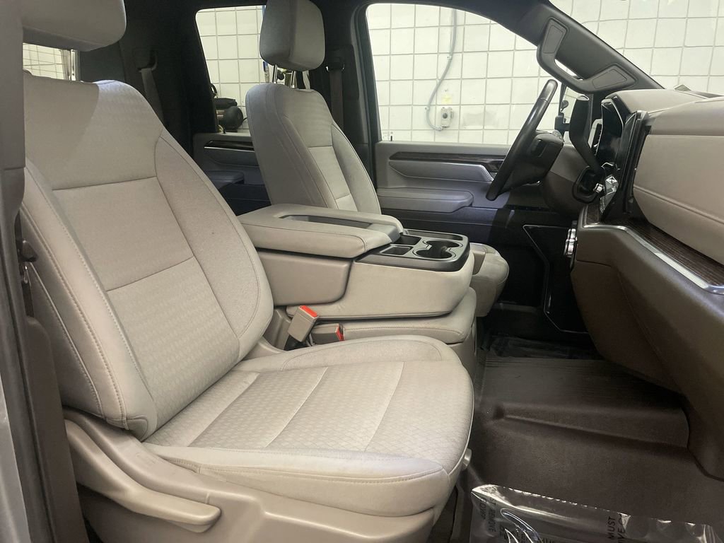 Used 2024 GMC Sierra 2500 SLE AWD/4WD image 21