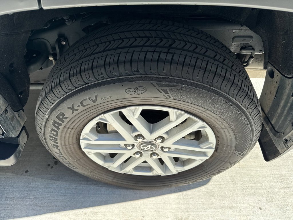 Used 2025 Toyota Sequoia SR5 image 21