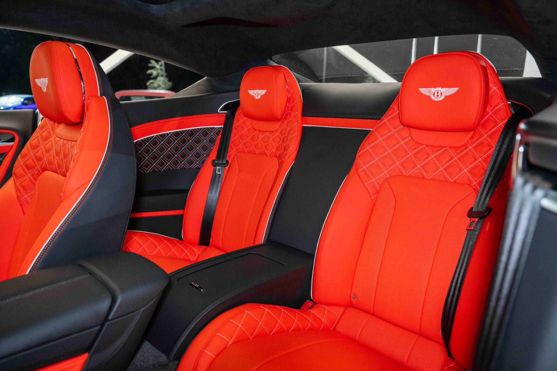 New 2024 Bentley Continental GT V8 image 18