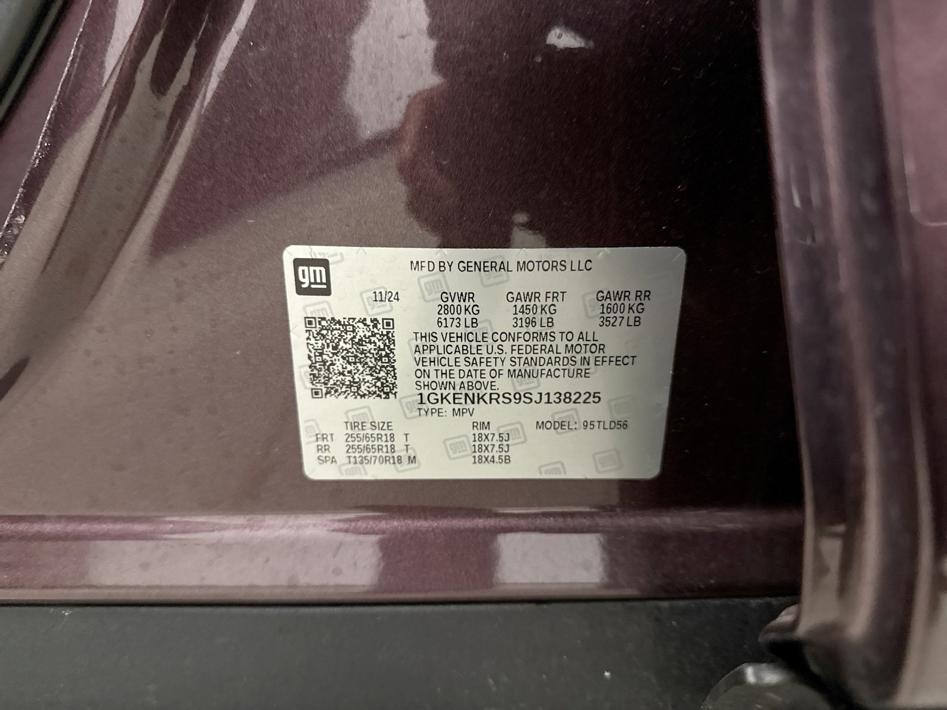 Used 2025 GMC Acadia Elevation image 21