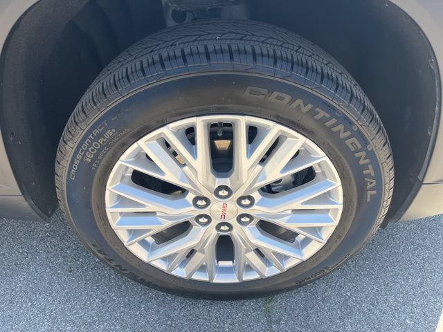 Used 2026 GMC Acadia Elevation w/ Elevation Premium Package FWD image 30