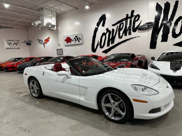 Used 2013 Chevrolet Corvette Convertible w/ 2LT Preferred Equipment Group RWD image 23