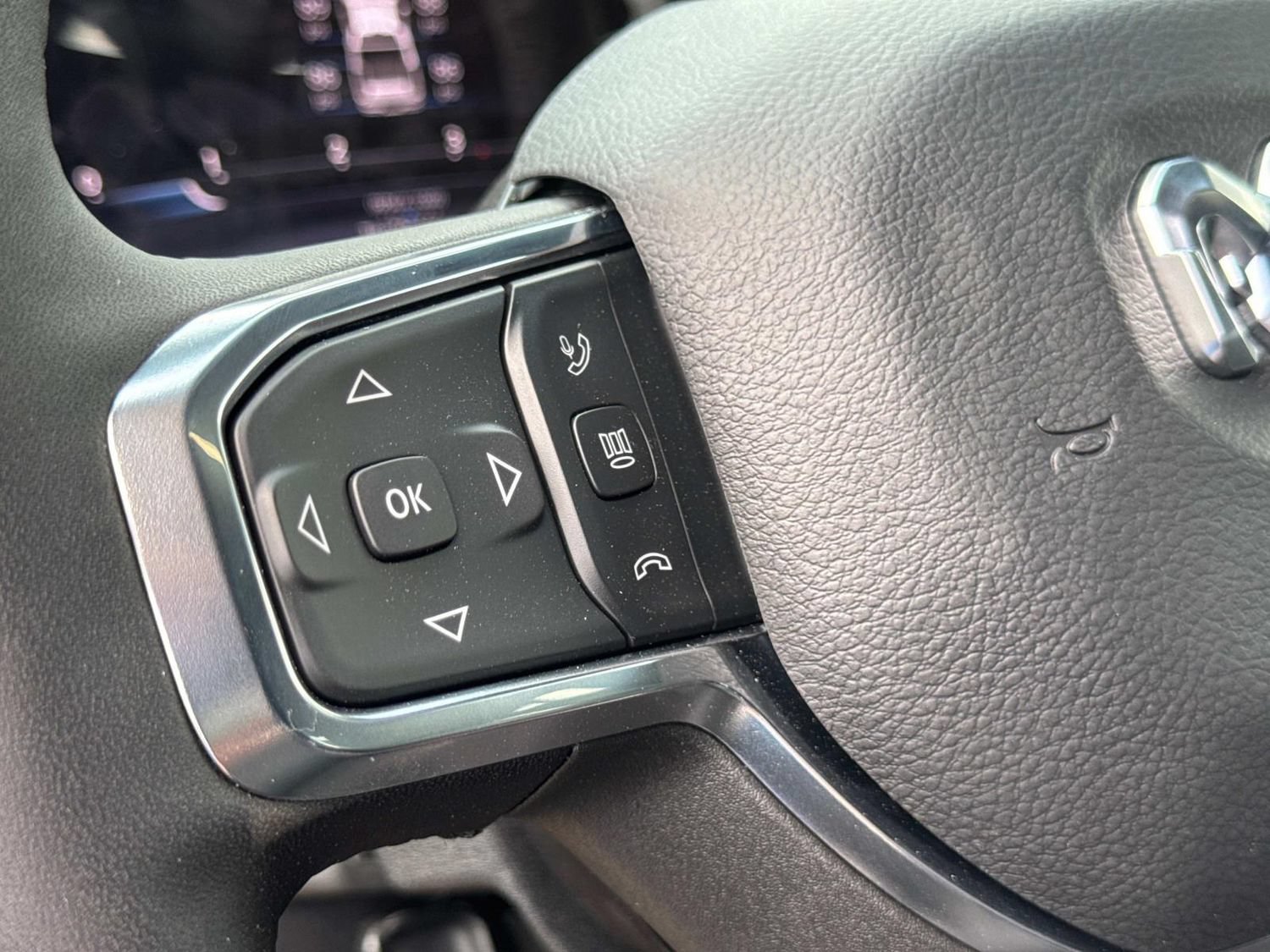 New 2026 RAM 2500 Laramie w/ Night Edition AWD/4WD image 30