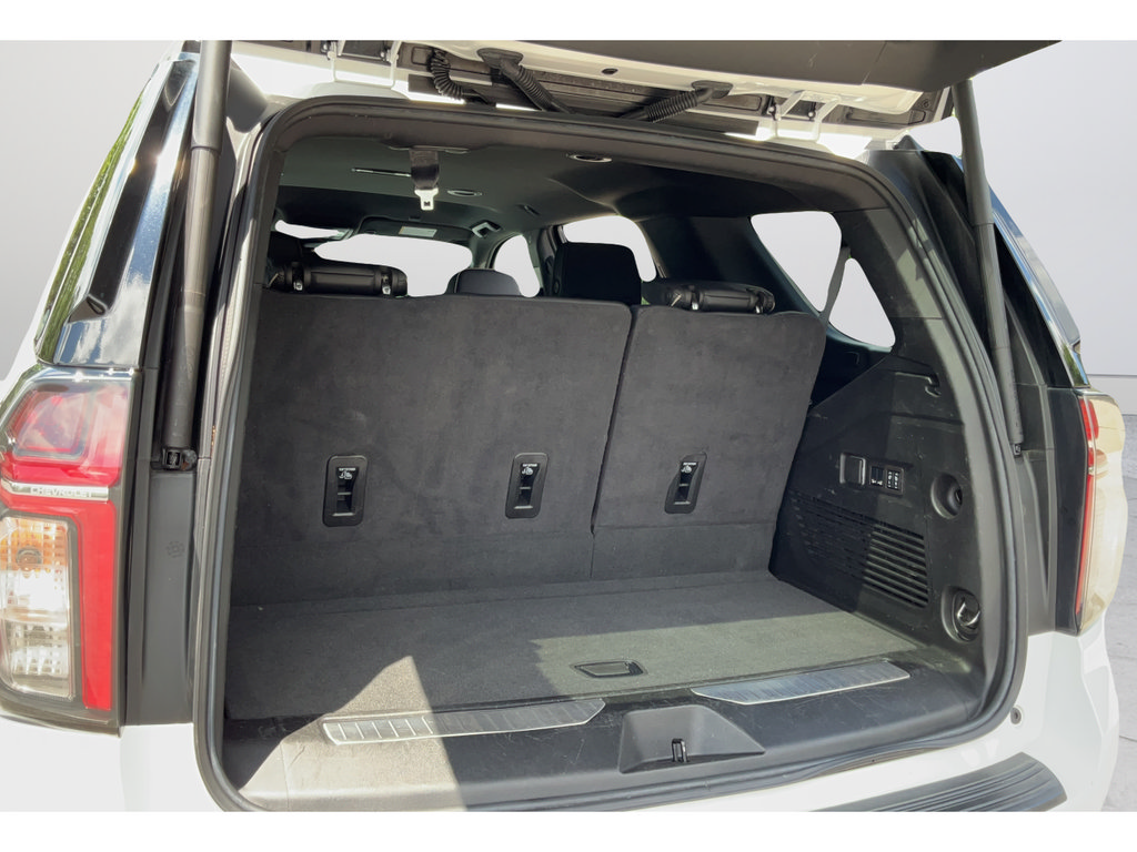 Certified 2024 Chevrolet Tahoe Premier RWD image 19