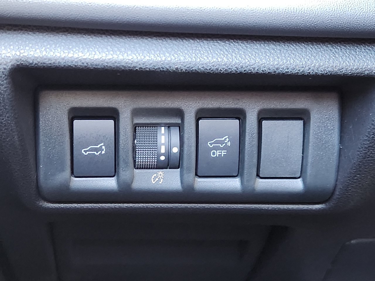 Used 2024 Subaru Outback Limited AWD/4WD image 19